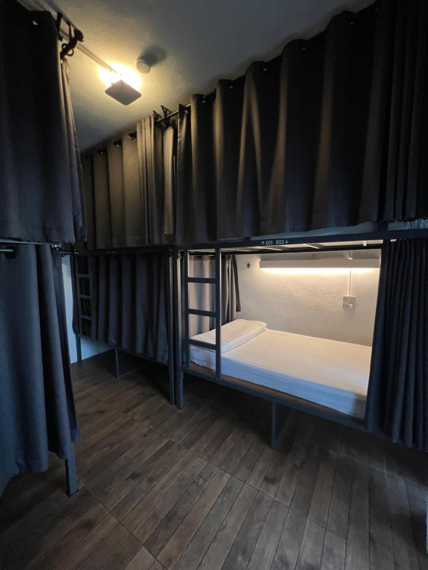 Hostal Hobnob (adults Only) *