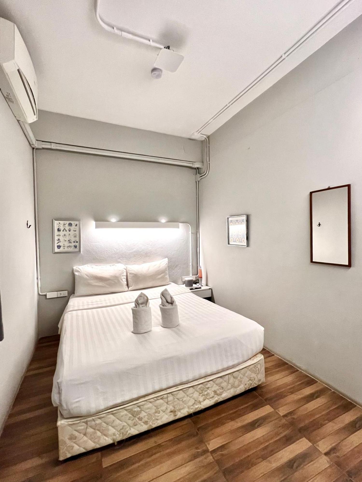 Nhà trọ Hobnob (adults Only) Chiang Mai